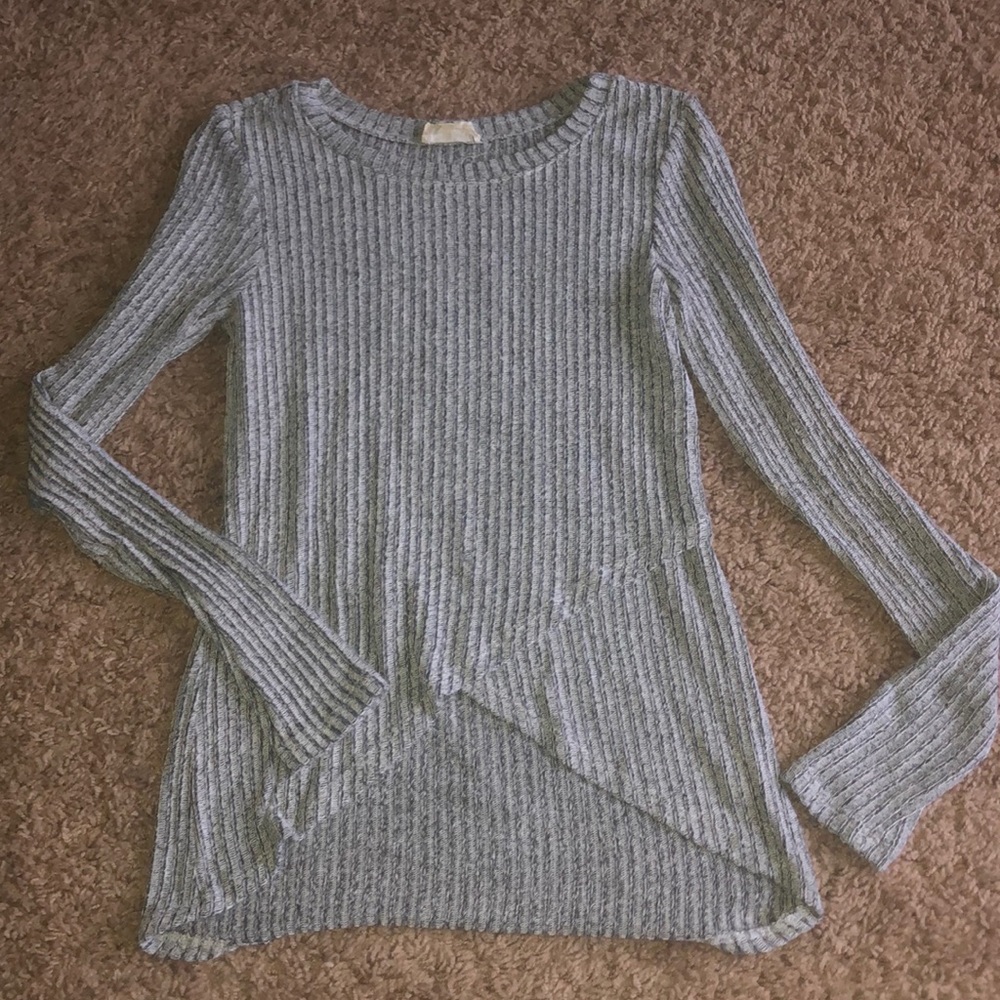 Gray sweater